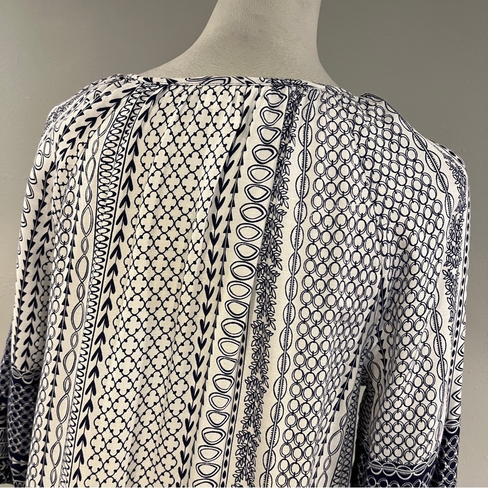 Tanzara Navy and White geometric print loose fit mini Dress size large - Picture 9 of 15